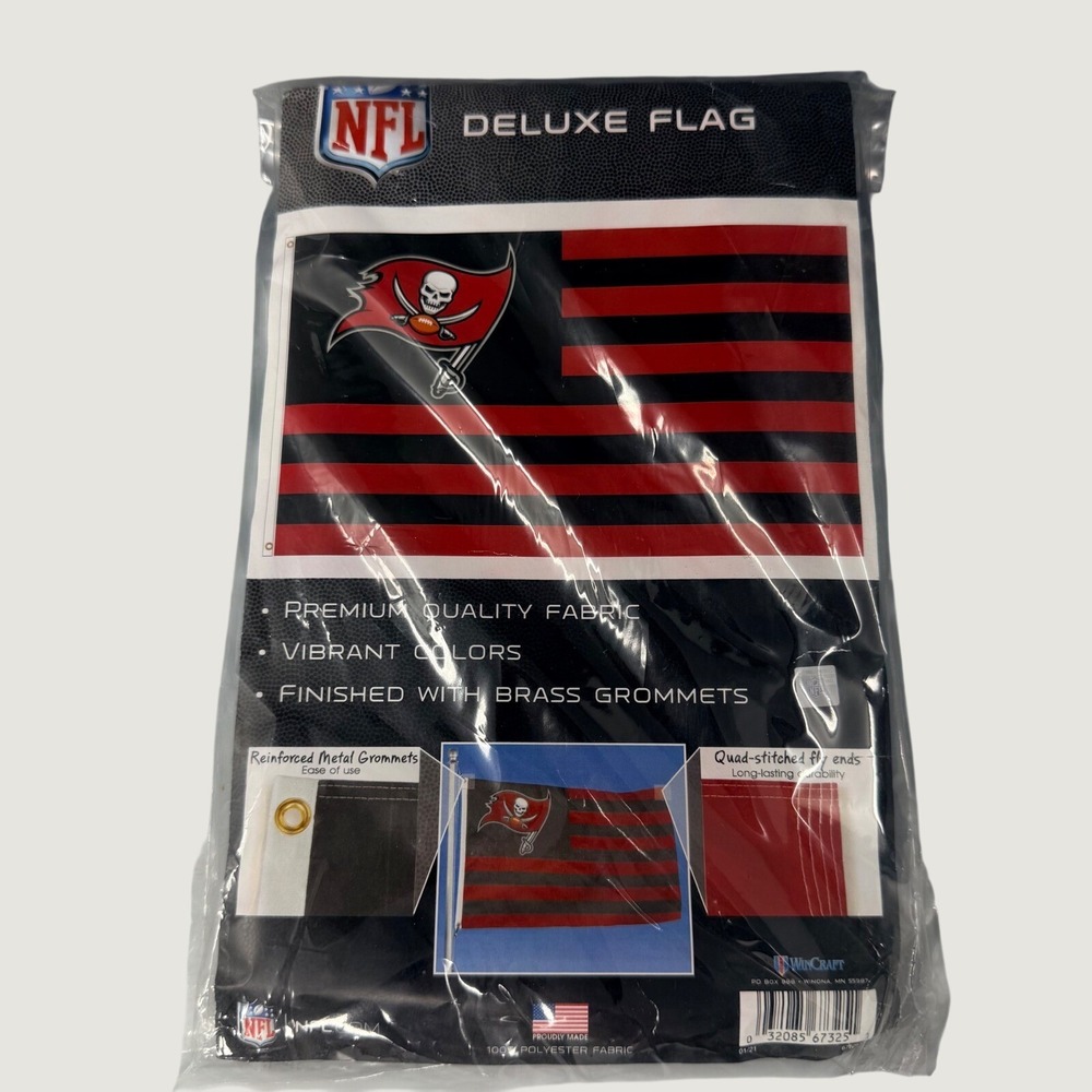WinCraft NFL Tampa Bay Buccaneers Deluxe Flag 3x5 Red Black Stripe Brass Grommet